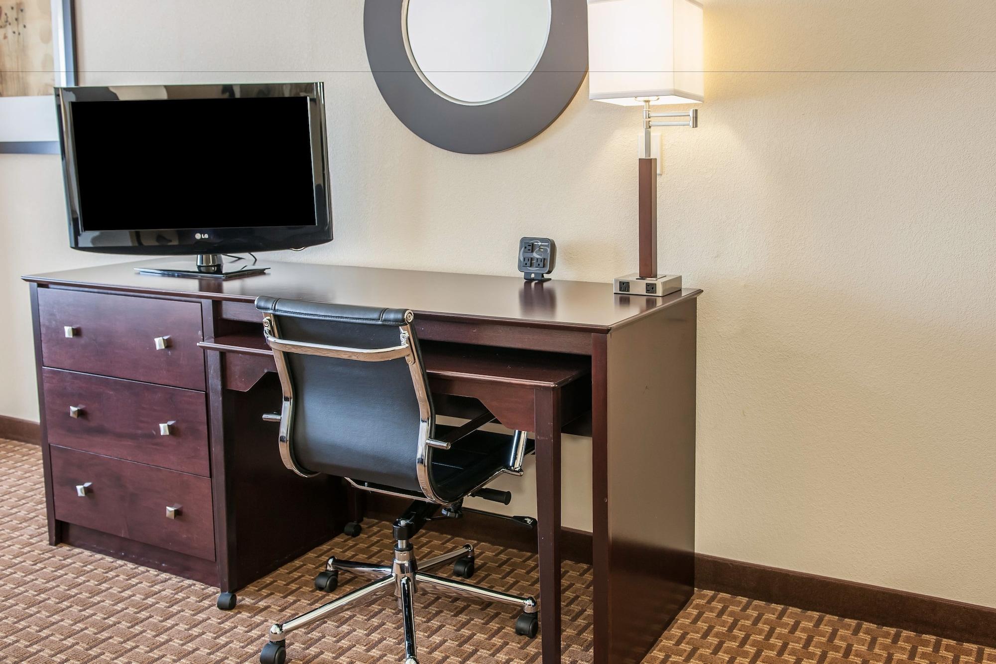 Comfort Suites Marion Buitenkant foto