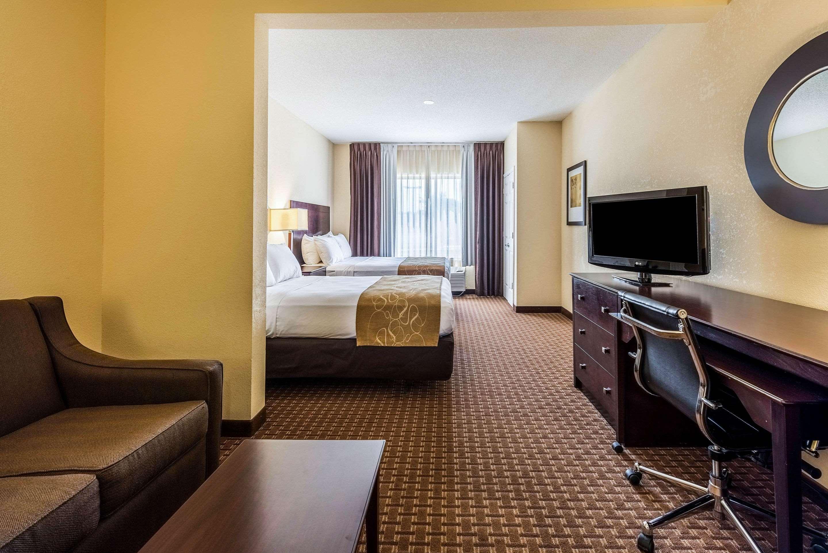 Comfort Suites Marion Buitenkant foto